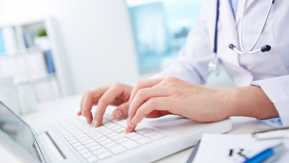 Como fazer uma especialização em nefrologia online?